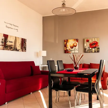 Rita's Window: Front With View Mezzegra