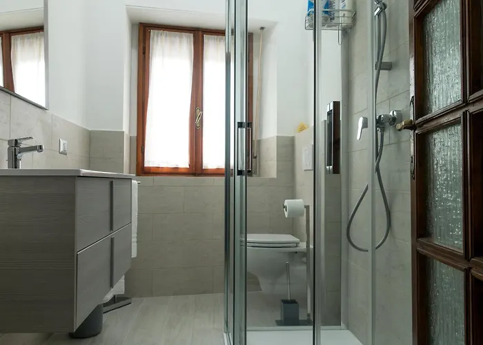 Διαμέρισμα Rita's Window: Front With View