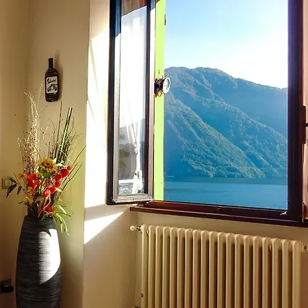 Rita's Window: Front With View Mezzegra